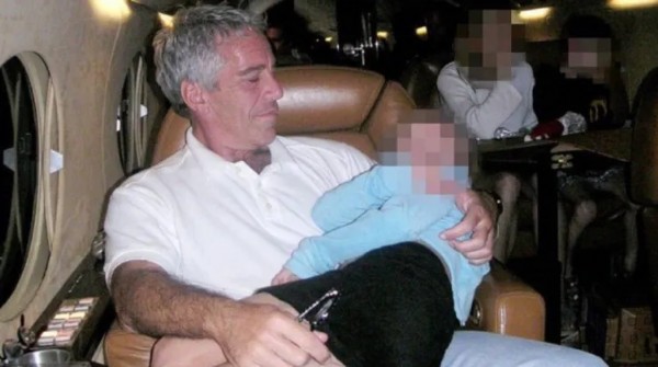 Epstein'in İntihar notu Ortaya Çıktı! 7 Yıldır Kamuoyundan Gizleniyordu